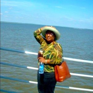 Meet your Posher, Catherine